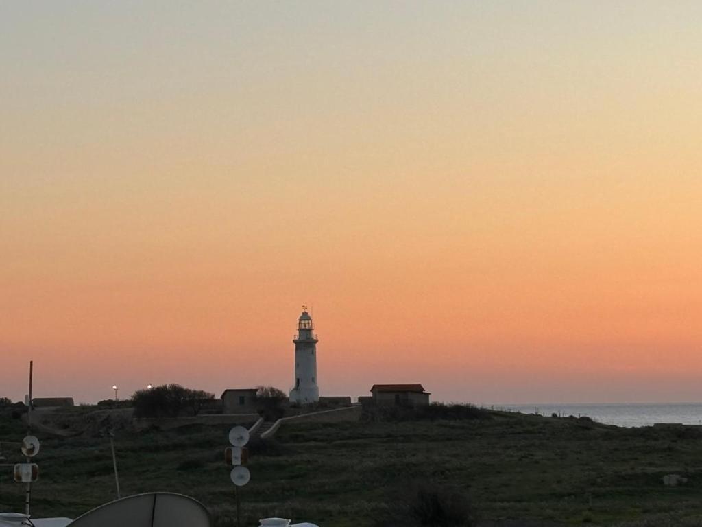 Venus Lighthouse 2B, Sea-View, Paphos Center Daire Dış mekan fotoğraf